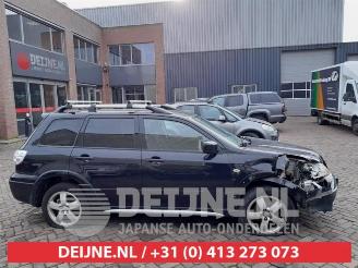 Mitsubishi Outlander Outlander (CU), SUV, 2001 / 2007 2.4 16V 4x4 picture 8