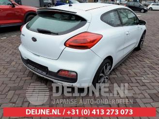 Kia Pro cee d Pro cee'd (JDB3), Hatchback 3-drs, 2013 / 2018 1.4i 16V CVVT picture 7