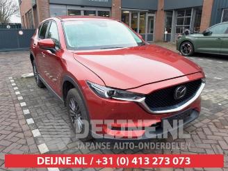 Vrakbiler auto Mazda CX-5 CX-5 II (KF), SUV, 2016 2.0 SkyActiv-G 165 16V 2WD 2021