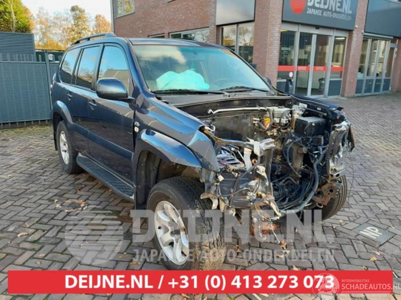 Toyota Landcruiser Land Cruiser (J12), Terreinwagen, 2002 / 2010 3.0 D-4D 16V