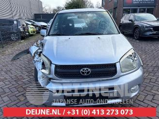 Toyota Rav-4 RAV4 (A2), Terreinwagen, 2000 / 2005 2.0 16V VVT-i 4x4 picture 2