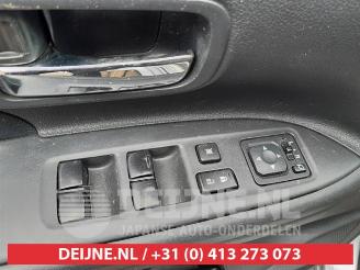 Mitsubishi Outlander Outlander (GF/GG), SUV, 2012 / 2022 2.0 16V PHEV 4x4 picture 11