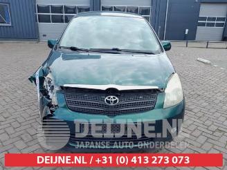 Toyota Corolla-verso Corolla Verso (E12), MPV, 2001 / 2004 1.8 16V VVT-i picture 2