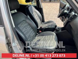 Kia Venga Venga, MPV, 2010 / 2019 1.4 CVVT 16V picture 22