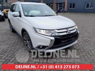 Salvage car Mitsubishi Outlander Outlander (GF/GG), SUV, 2012 2.2 DI-D 16V Clear Tec 4x4 2017