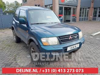 Uttjänta bilar auto Mitsubishi Pajero Pajero Hardtop (V2/4/6/7), Terreinwagen, 2000 / 2006 3.2 DI-D 16V 2001/6