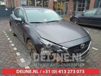 demontáž osobní automobily Mazda 3 3 (BM/BN), Hatchback, 2013 / 2019 2.2 SkyActiv-D 150 16V 2017/11