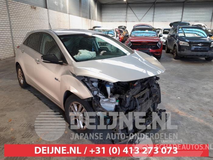 Hyundai I-30 i30 (GDHB5), Hatchback, 2011 1.6 GDI Blue 16V