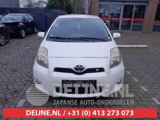 Toyota Yaris Yaris II (P9), Hatchback, 2005 / 2014 1.8 16V VVT-i TS picture 2