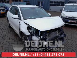 Sloopauto Kia Rio Rio IV (YB), Hatchback, 2017 1.0i T-GDi 100 12V 2019/10