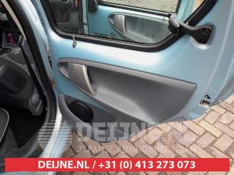 Toyota Aygo Aygo (B10), Hatchback, 2005 / 2014 1.0 12V VVT-i picture 12