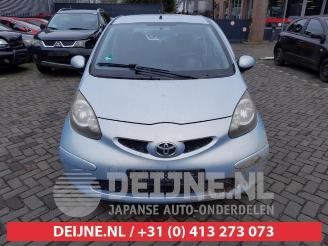 Toyota Aygo Aygo (B10), Hatchback, 2005 / 2014 1.0 12V VVT-i picture 2