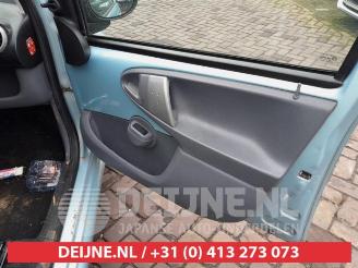 Toyota Aygo Aygo (B10), Hatchback, 2005 / 2014 1.0 12V VVT-i picture 13