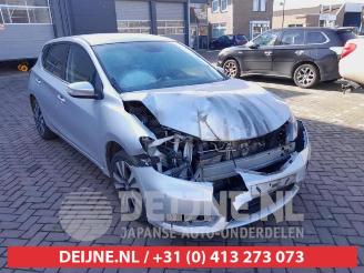 Coche siniestrado Nissan Pulsar Pulsar (C13), Hatchback, 2013 1.2 DIG-T 16V 2016