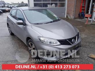 Coche siniestrado Nissan Pulsar Pulsar (C13), Hatchback, 2013 1.2 DIG-T 16V 2015