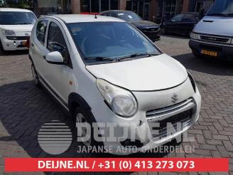 Salvage car Suzuki Alto Alto, Hatchback 5-drs, 2009 1.0 12V 2011/2