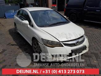 demontáž osobní automobily Honda Civic Civic (FA/FD), Sedan, 2005 / 2012 1.3 Hybrid 2010/9