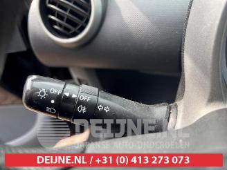 Toyota Aygo Aygo (B10), Hatchback, 2005 / 2014 1.0 12V VVT-i picture 17