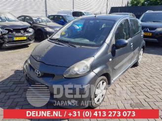 Toyota Aygo Aygo (B10), Hatchback, 2005 / 2014 1.0 12V VVT-i picture 3