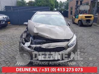 Kia Cee d Cee'd Sportswagon (JDC5), Combi, 2012 / 2018 1.6 GDI 16V picture 2