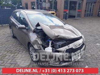 Purkuautot passenger cars Kia Cee d Cee'd Sportswagon (JDC5), Combi, 2012 / 2018 1.6 GDI 16V 2013/4