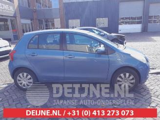 Toyota Yaris Yaris II (P9), Hatchback, 2005 / 2014 1.3 16V VVT-i picture 8