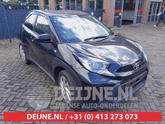 Vrakbiler auto Toyota Aygo Aygo X, Hatchback, 2022 1.0 12V VVT-i 2022/5