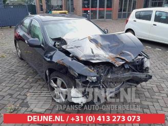Coche siniestrado Honda Accord Accord (CU), Sedan, 2008 2.0 i-VTEC 16V 2011/1