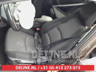 Mazda 3 3 (BM/BN), Hatchback, 2013 / 2019 2.0 SkyActiv-G 16V picture 12