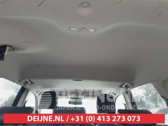 Mitsubishi Outlander  picture 14