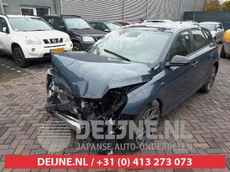 Hyundai I-30 i30 (PDEB5/PDEBB/PDEBD/PDEBE), Hatchback, 2016 1.5 T-GDI 16V Hybrid 48V picture 3