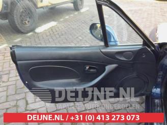 Mazda MX-5 MX-5 (NB18/35/8C), Cabrio, 1998 / 2005 1.6i 16V picture 10