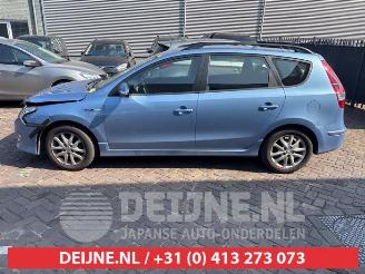 Hyundai I-30 i30 Crosswagon (WWH), Combi, 2007 / 2012 1.6 CVVT 16V picture 4