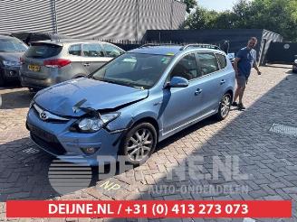 Hyundai I-30 i30 Crosswagon (WWH), Combi, 2007 / 2012 1.6 CVVT 16V picture 3