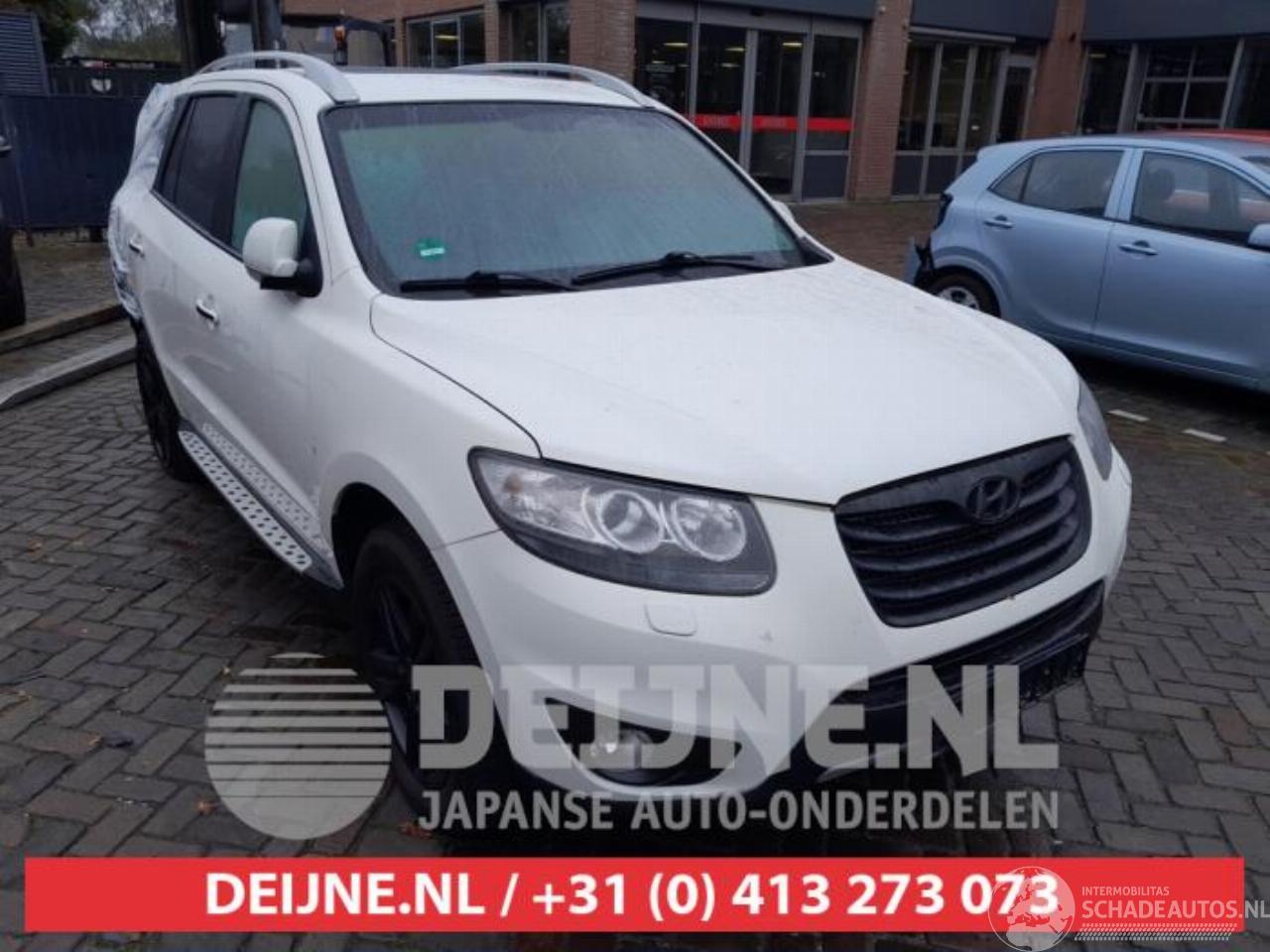 Hyundai Santa Fe Santa Fe II (CM), SUV, 2006 / 2012 2.4 16V 4x4