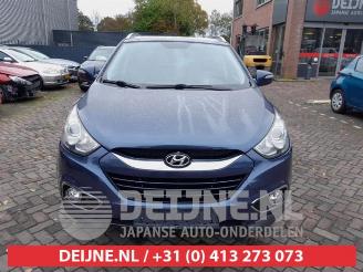 Hyundai Ix35 iX35 (LM), SUV, 2009 / 2015 2.0 16V picture 2