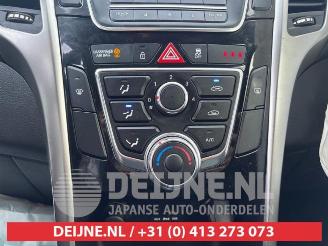 Hyundai I-30 i30 (GDHB5), Hatchback, 2011 1.6 GDI Blue 16V picture 10
