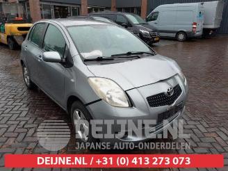 Dezmembrări autoturisme Toyota Yaris Yaris II (P9), Hatchback, 2005 / 2014 1.3 16V VVT-i 2006/11