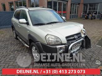 Vrakbiler auto Hyundai Tucson Tucson (JM), SUV, 2004 / 2010 2.0 16V CVVT 4x2 2007/6