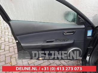 Mazda 6 6 Sport (GH14/GHA4), Hatchback, 2007 / 2013 2.2 CiTD 16V 163 picture 11