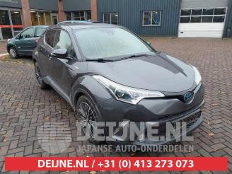 Démontage voiture Toyota C-HR C-HR (X1,X5), SUV, 2016 1.8 16V Hybrid 2017/8