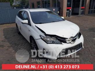 Purkuautot passenger cars Toyota Auris Touring Sports Auris Touring Sports (E18), Combi, 2013 / 2018 1.8 16V Hybrid 2014/10