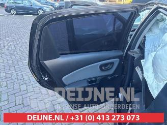 Toyota Yaris Yaris III (P13), Hatchback, 2010 / 2020 1.5 16V Hybrid picture 19