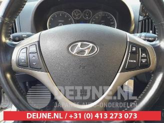 Hyundai I-30 i30 (FD), Hatchback, 2007 / 2011 1.4 CVVT 16V picture 20