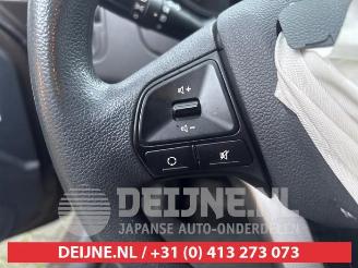 Kia Rio Rio III (UB), Hatchback, 2011 / 2017 1.2 CVVT 16V picture 19