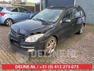 Hyundai I-30 i30 Crosswagon (WWH), Combi, 2007 / 2012 1.6 CVVT 16V picture 3