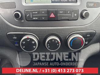 Hyundai I-10 i10 (B5), Hatchback, 2013 / 2019 1.0 12V picture 11