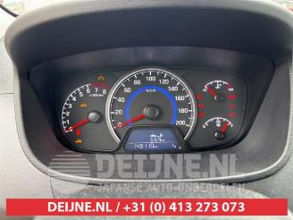 Hyundai I-10 i10 (B5), Hatchback, 2013 / 2019 1.0 12V picture 9