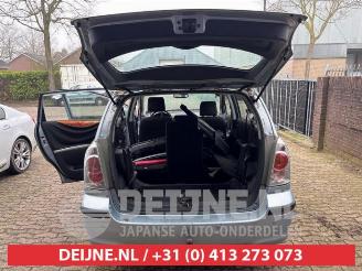 Toyota Corolla-verso Corolla Verso (R10/11), MPV, 2004 / 2009 1.8 16V VVT-i picture 20