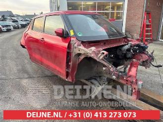 Vrakbiler auto Suzuki Swift Swift (ZC/ZD), Hatchback 5-drs, 2017 1.4 Booster Jet Sport Turbo 16V 2018/4